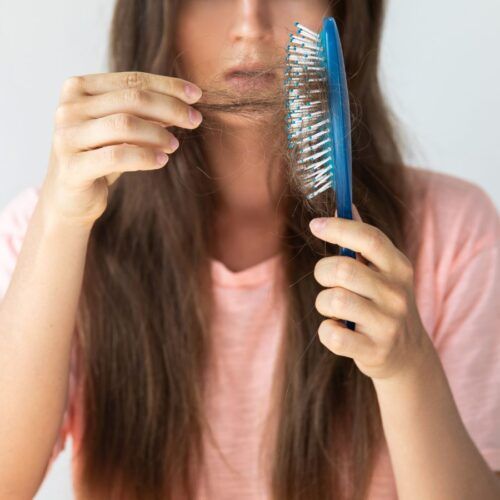 enfermedades que causan caída del cabello