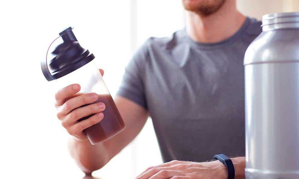 suplementación deportiva y caída del cabello